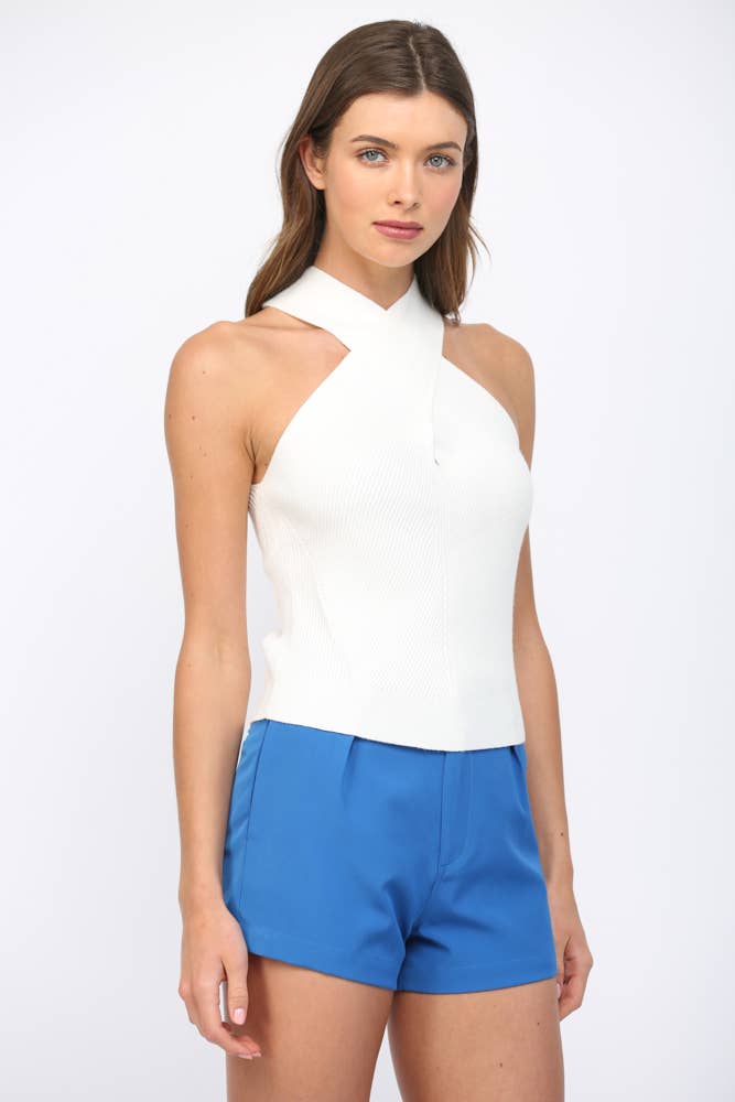 CROSS FRONT HALTER NECK KNIT TOP